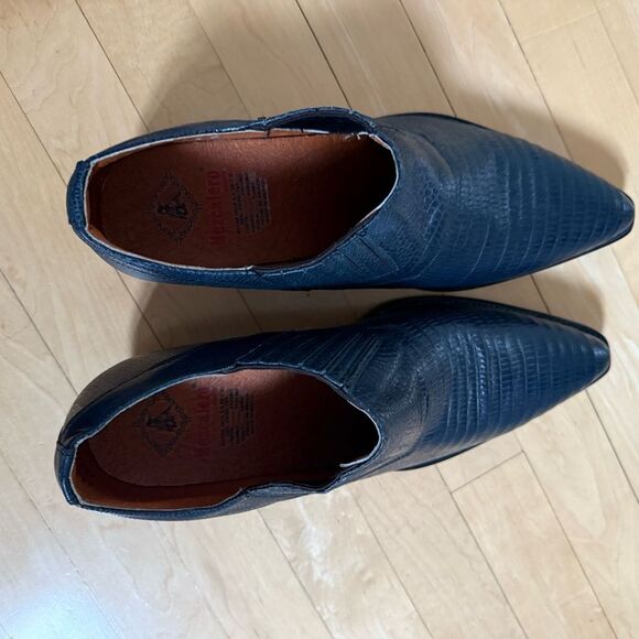 Mezcalero Mexico Made Embossed Leather Western Leather Booties in Blue 10EE - Picture 10 of 16